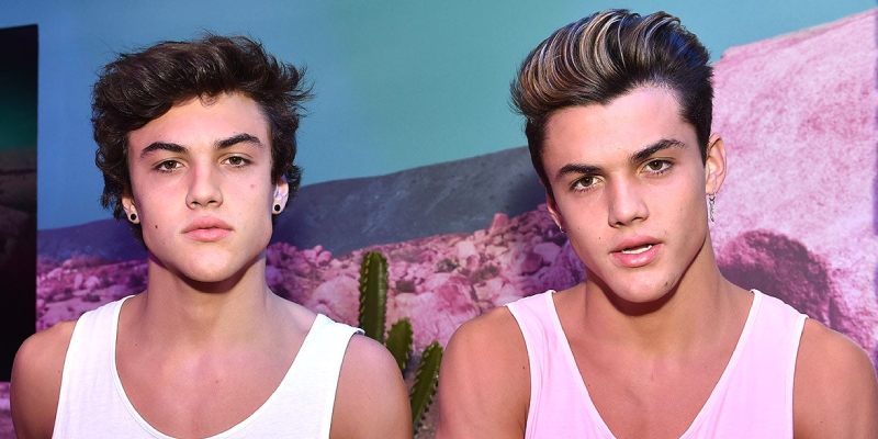 Which Dolan Twin Should You Date Quiz