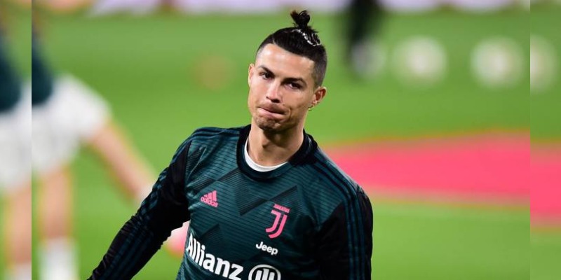 Cristiano Ronaldo Portuguese Football Player And His Awards Quiz