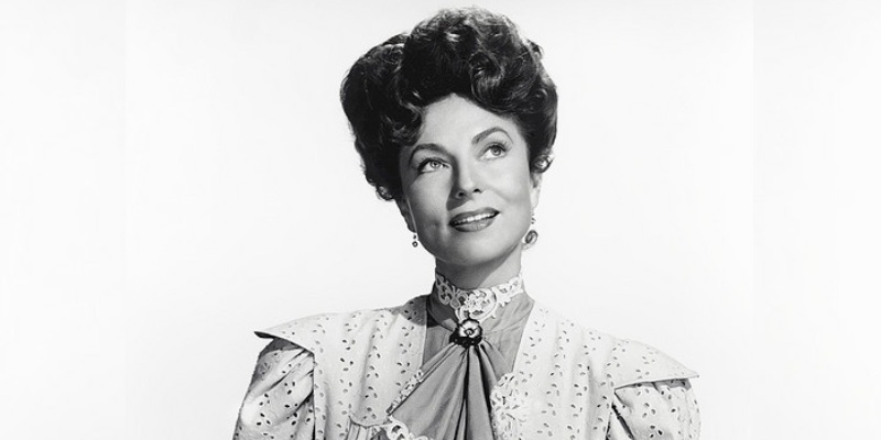 Quiz: How Well Do You Know Agnes Moorehead?