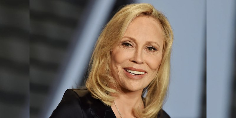 Quiz: How Much Do You Know Faye Dunaway?